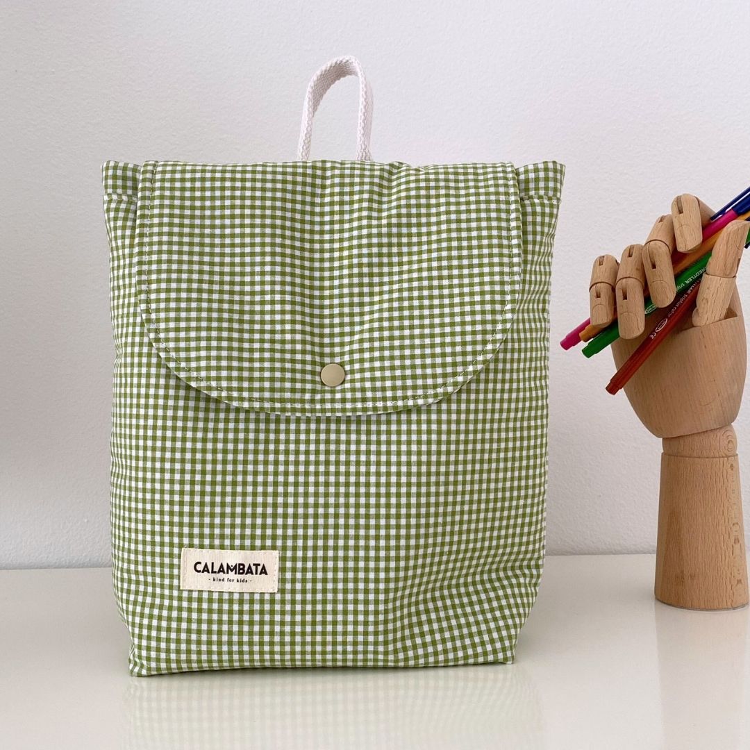 Mochila infantil vichy manzana