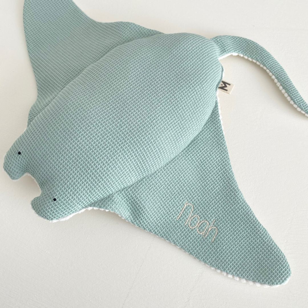 Pack Peluche Sensorial Invierno Mantarraya Maya