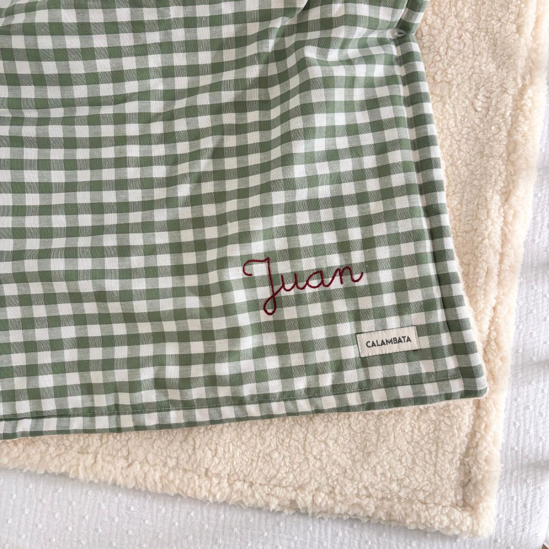 Manta borreguito vichy verde nombre Juan