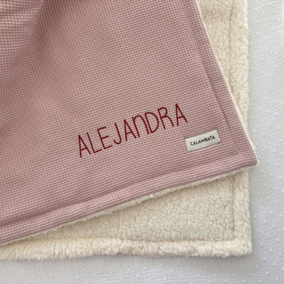 Manta borreguito personalizada piqué rosa