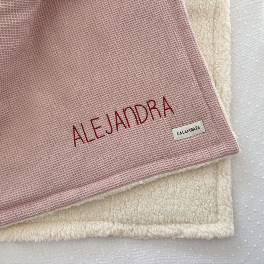 Manta borreguito personalizada piqué rosa