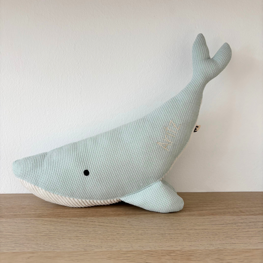 Peluche Ballena Susi menta helada nombre Aritz